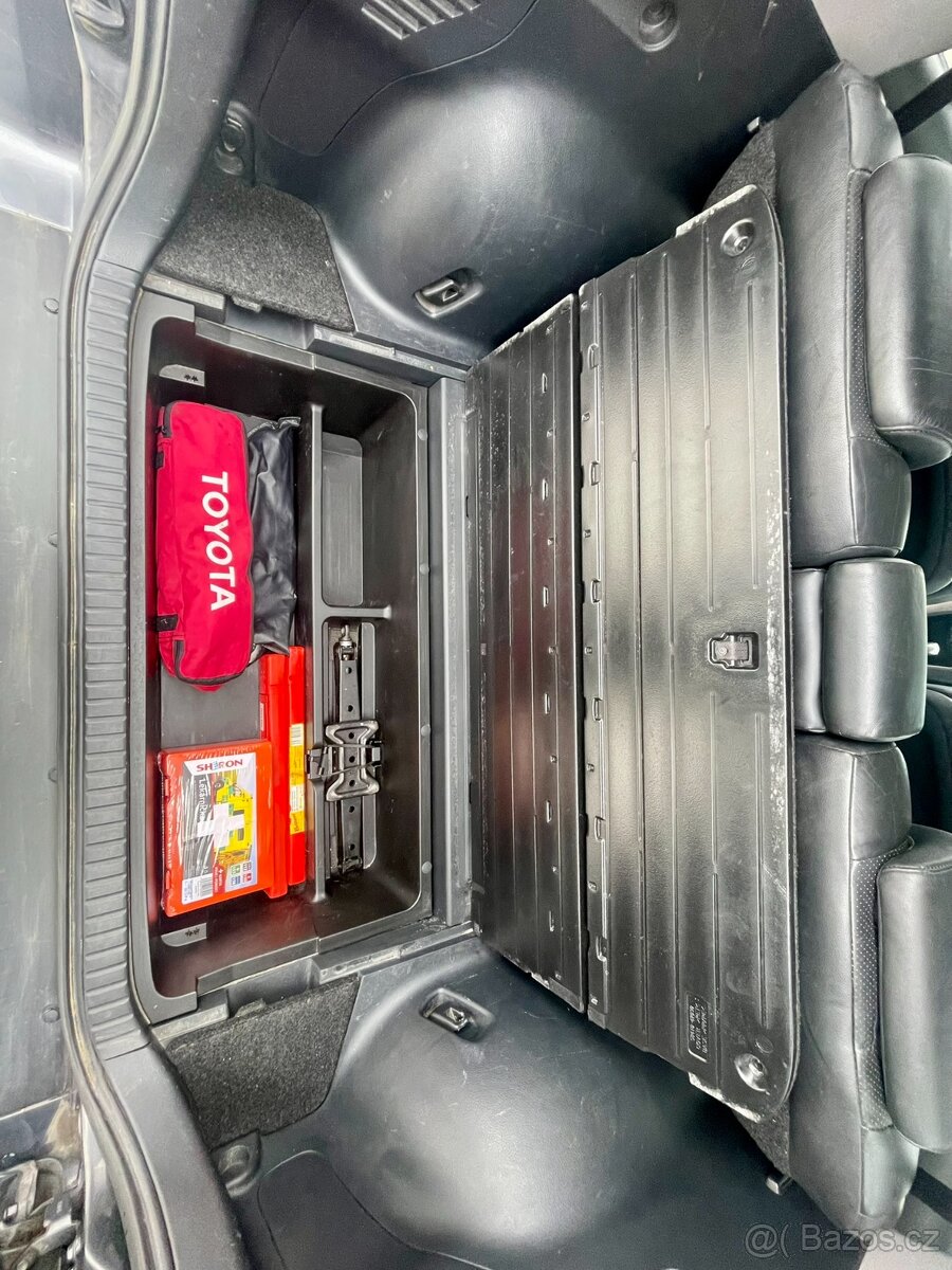 Toyota RAV4 2,0 Valvematic - 13