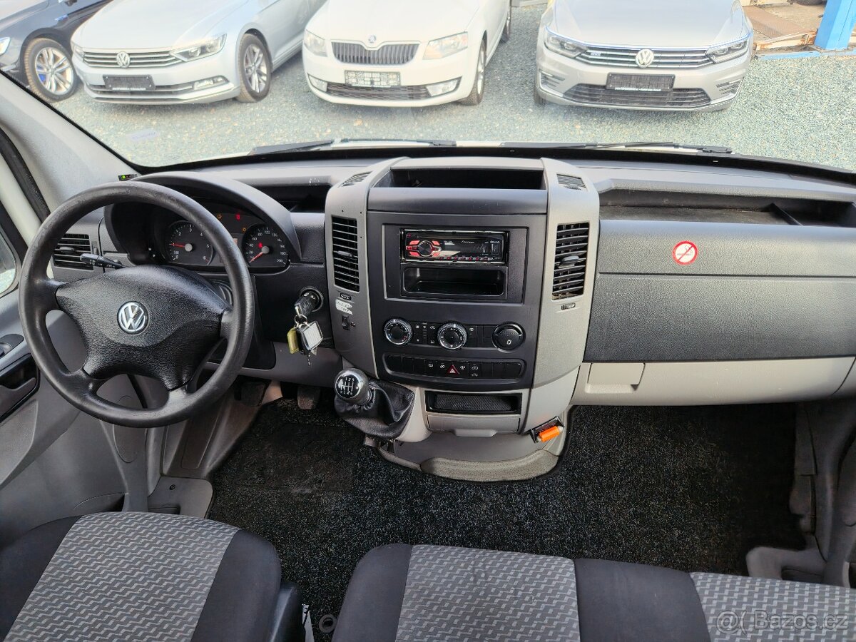 VW CRAFTER 2.0TDI 80KW 9MÍST L1H1 2012 - 13