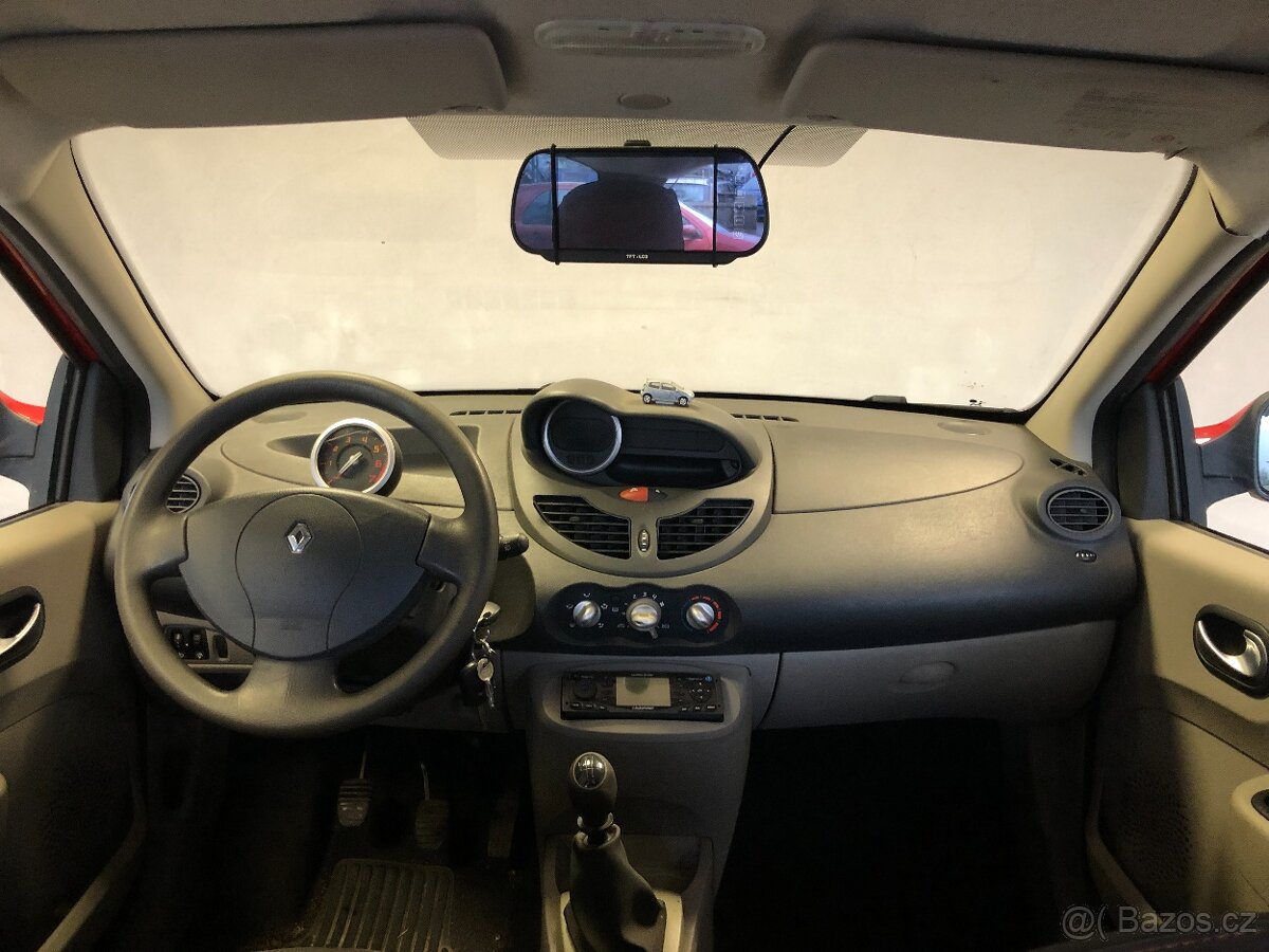 RENAULT TWINGO 1.2 16V - 13