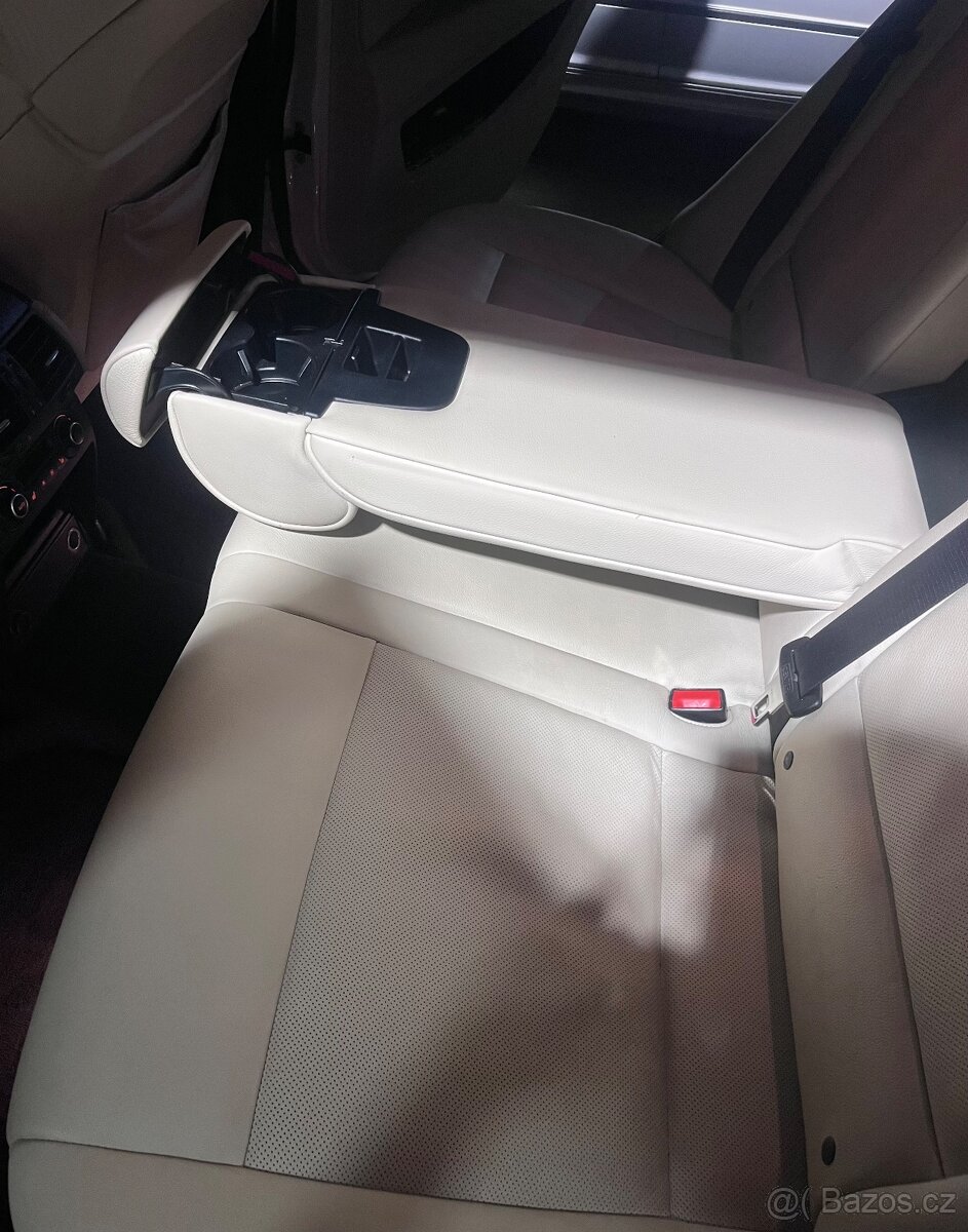 BMW X5 M-paket, plná výbava - 13