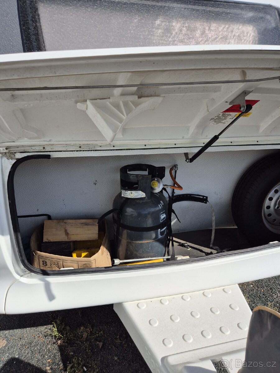 Karavan Hobby 560, 2015 - 13
