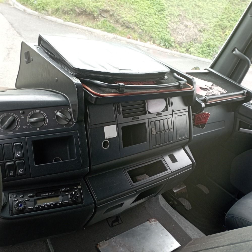 MAN TGL 12.210 - autoškola - 13
