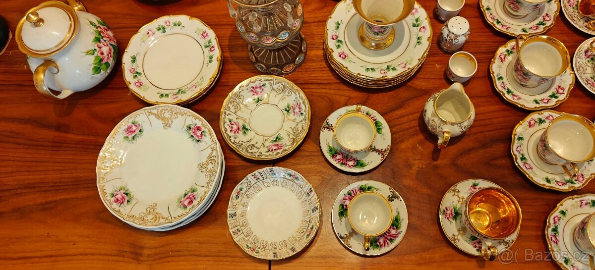 RUČNĚ MALOVANÝ PORCELÁN - 13