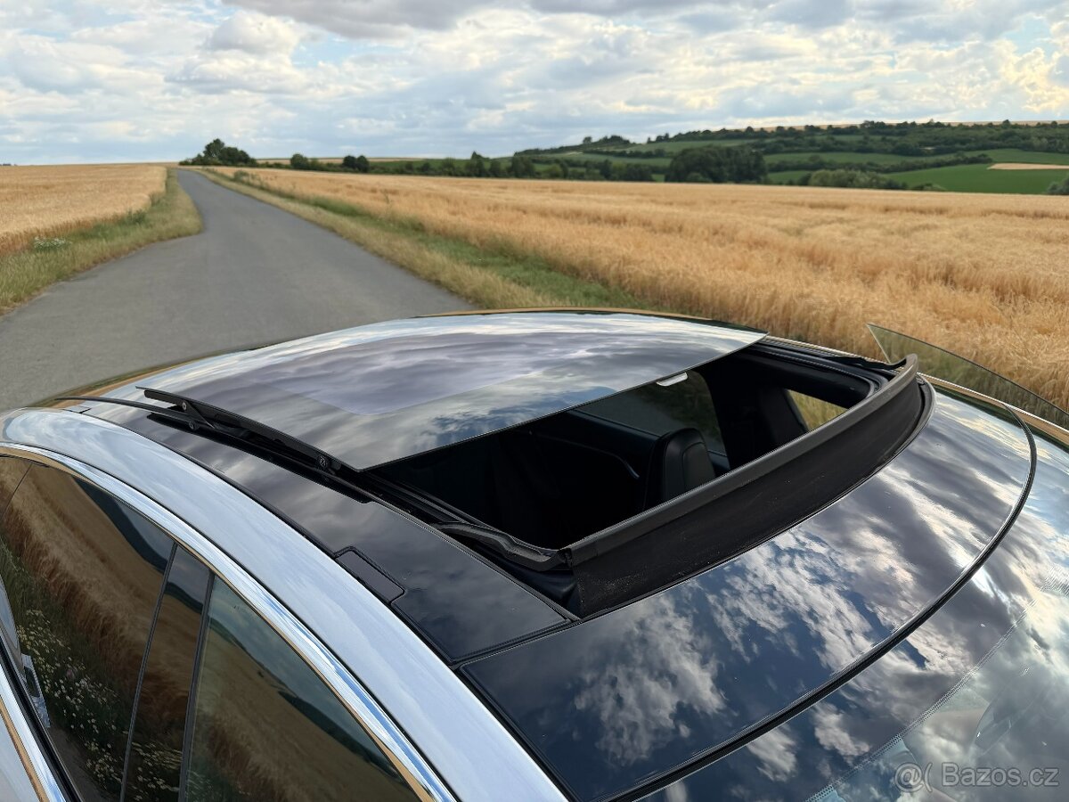 Tesla S 10/2013 - 13