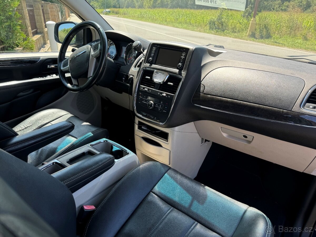 Chrysler Town & Country 3.6 RT LPG NAVI DVD 2013 - 13