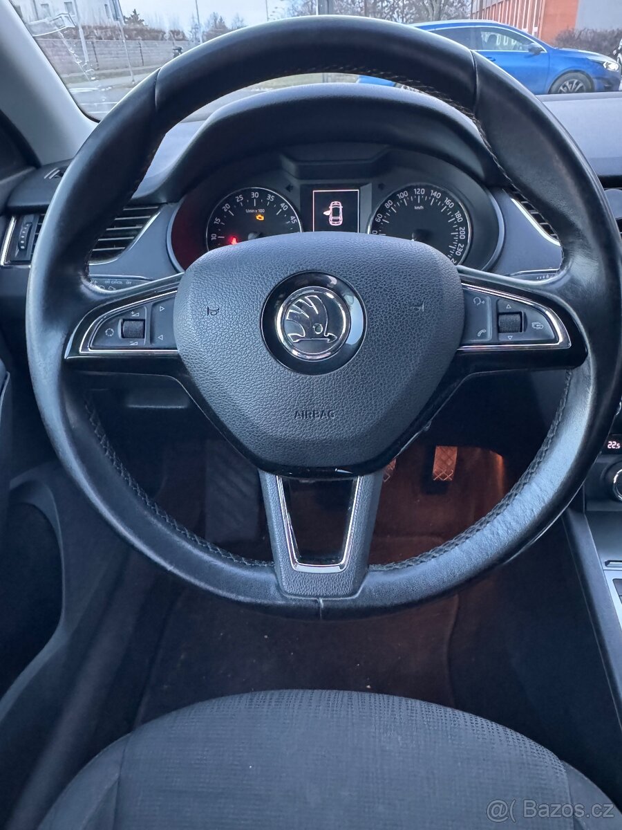 Škoda Octavia 2.0 TDi ČR digi klima - 13