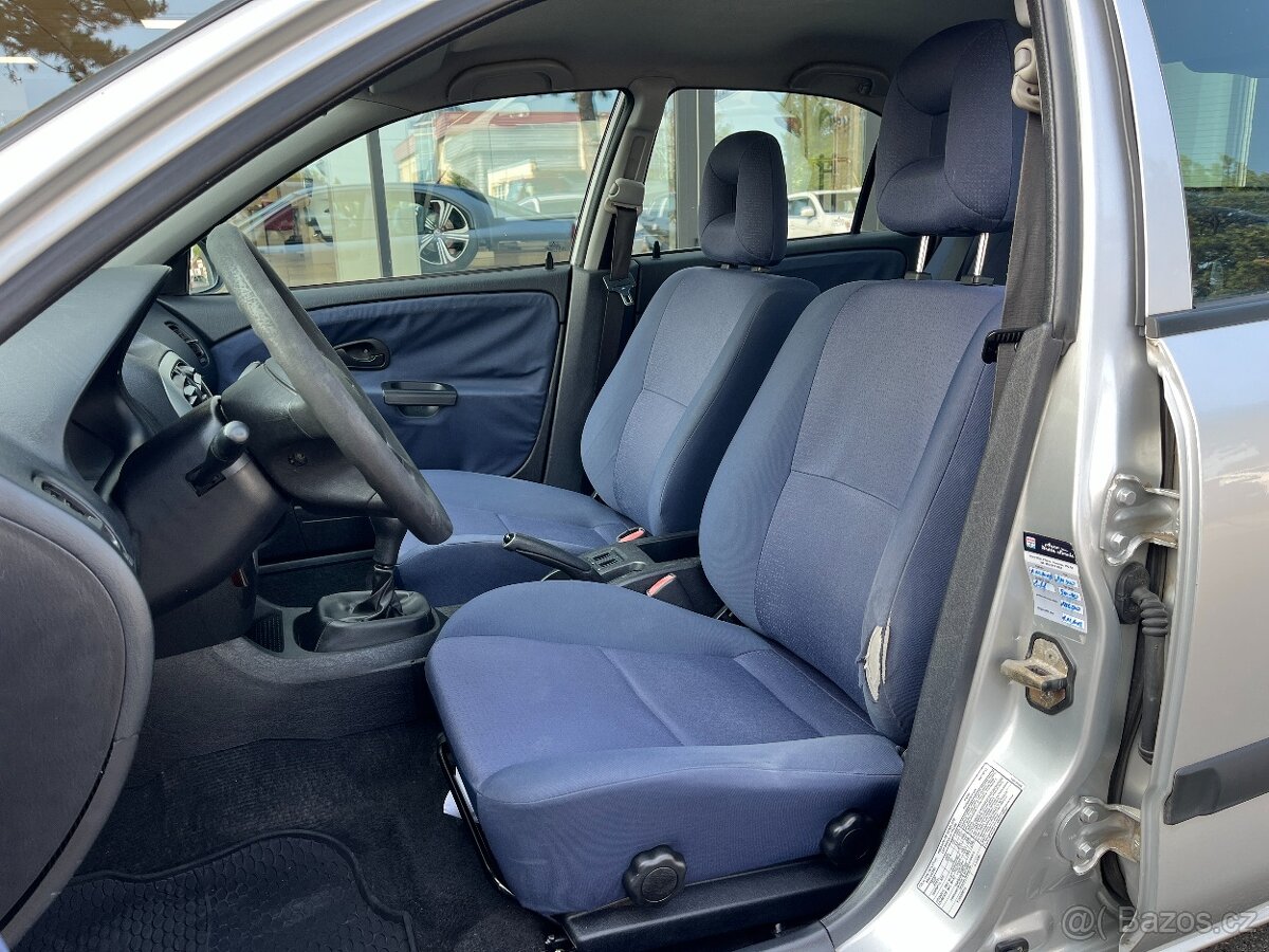 Mitsubishi Carisma 1,9 D Klimatizace - 13