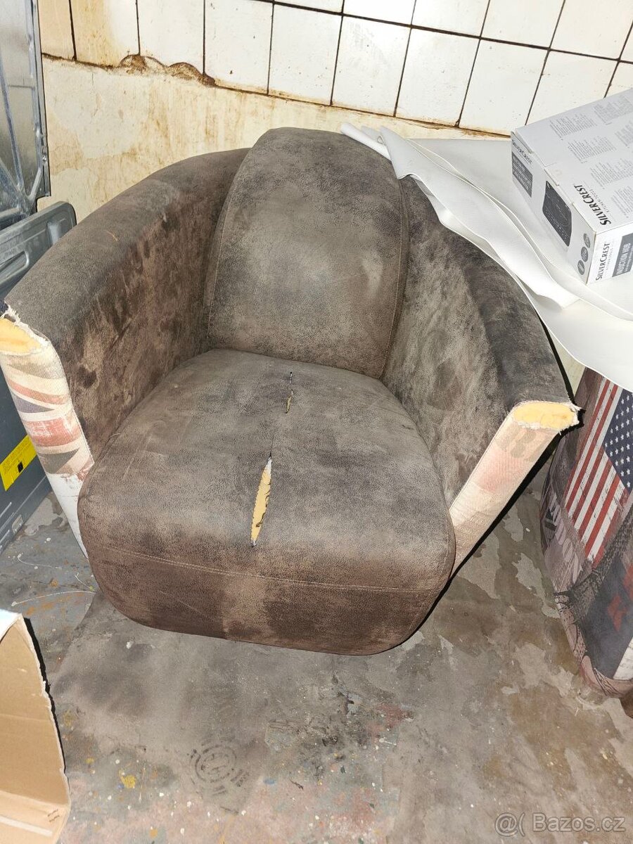 Výprodej starožitností - 13