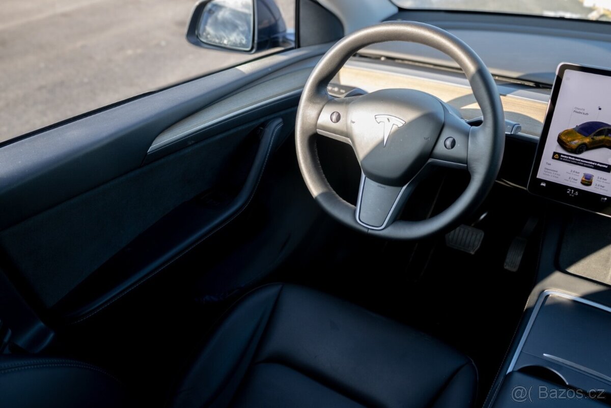 Tesla Model Y Long Range AWD 2022 - 13