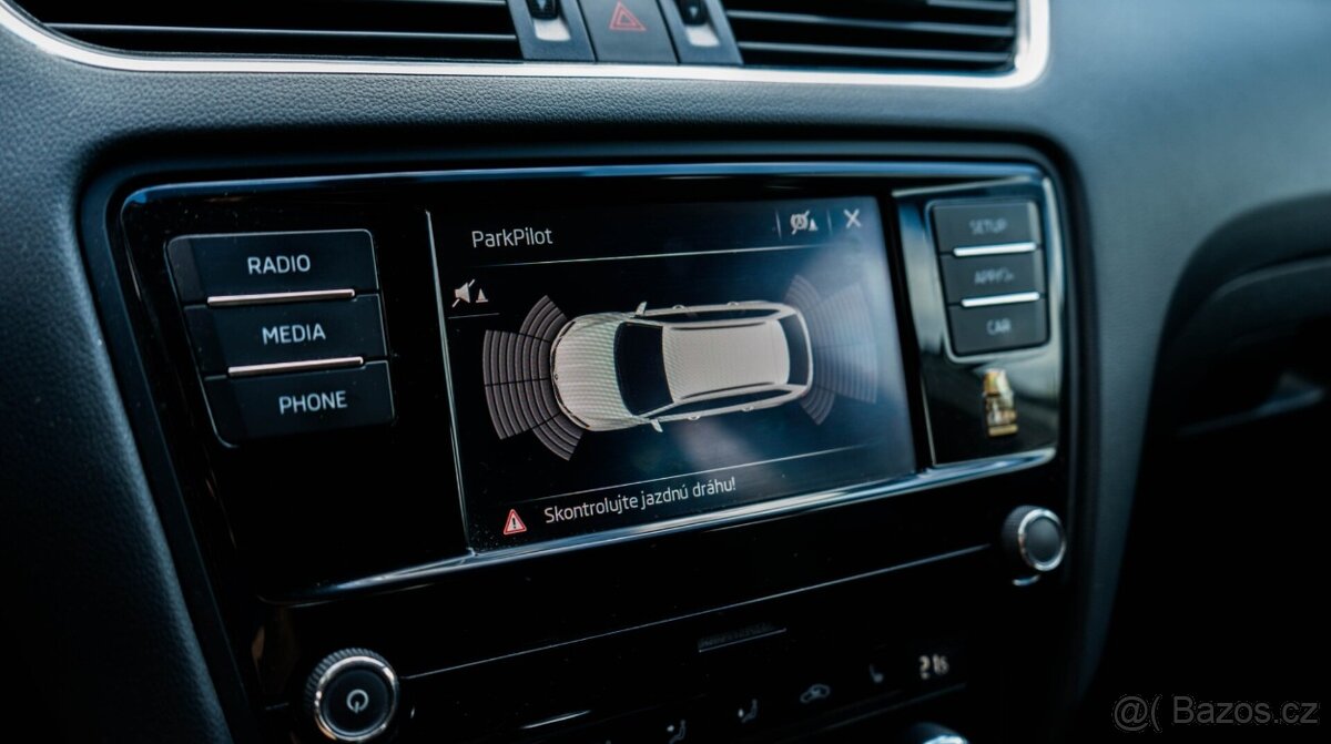 Škoda Octavia Combi 1.6 TDI Style DSG - 13