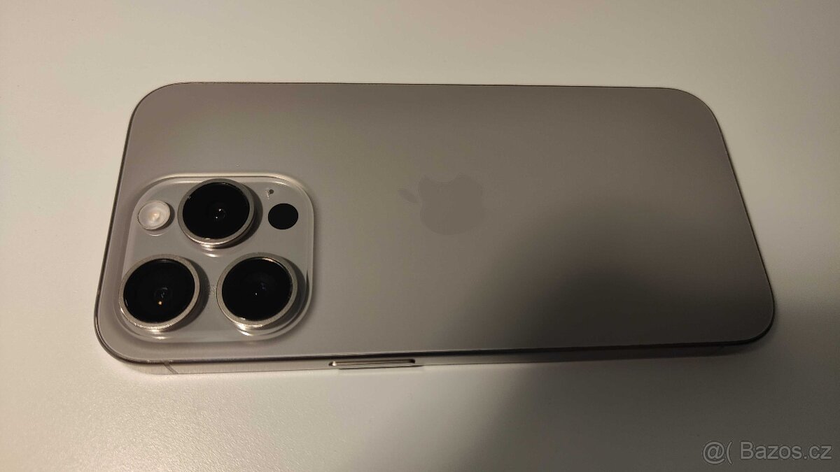 Apple iPhone 15 Pro 128GB, Natural Titanium - 13