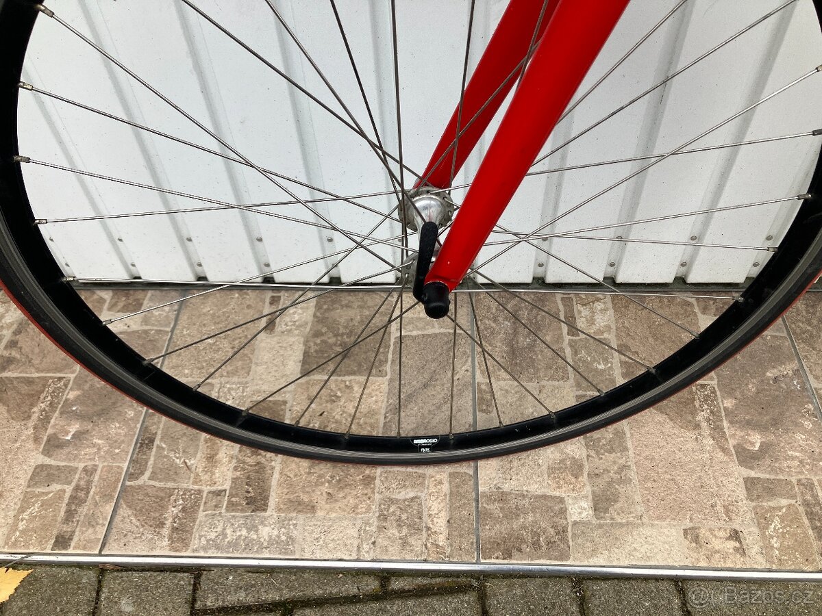 SILNIČNÍ KOLO MERIDA - 13