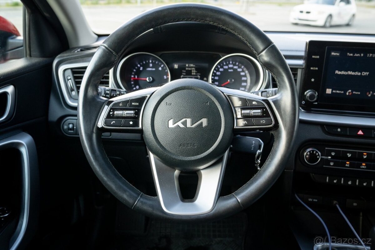Kia Ceed SW 1.6 CRDi MHEV - 13