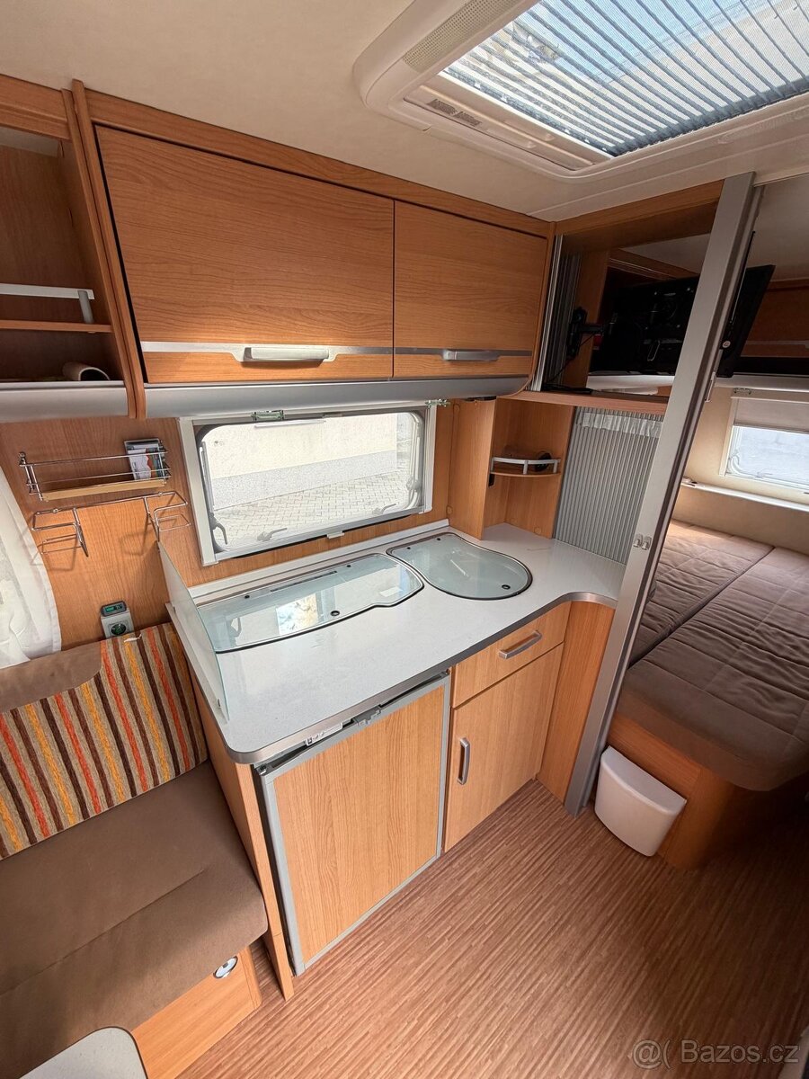Obytný karavan Wilk S3 450, klima, solar, DPH - 13
