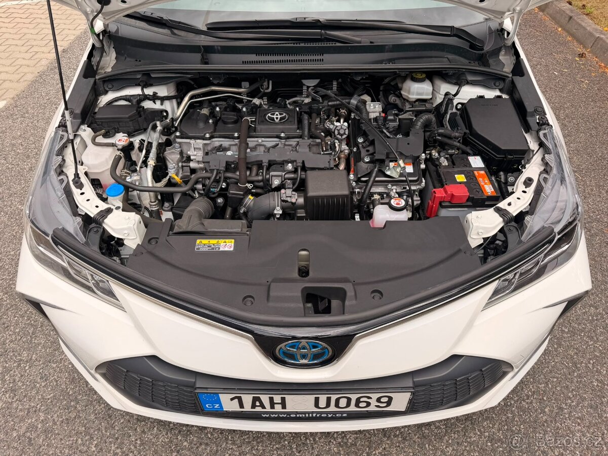Toyota Corolla 1.8 Hybrid - 13