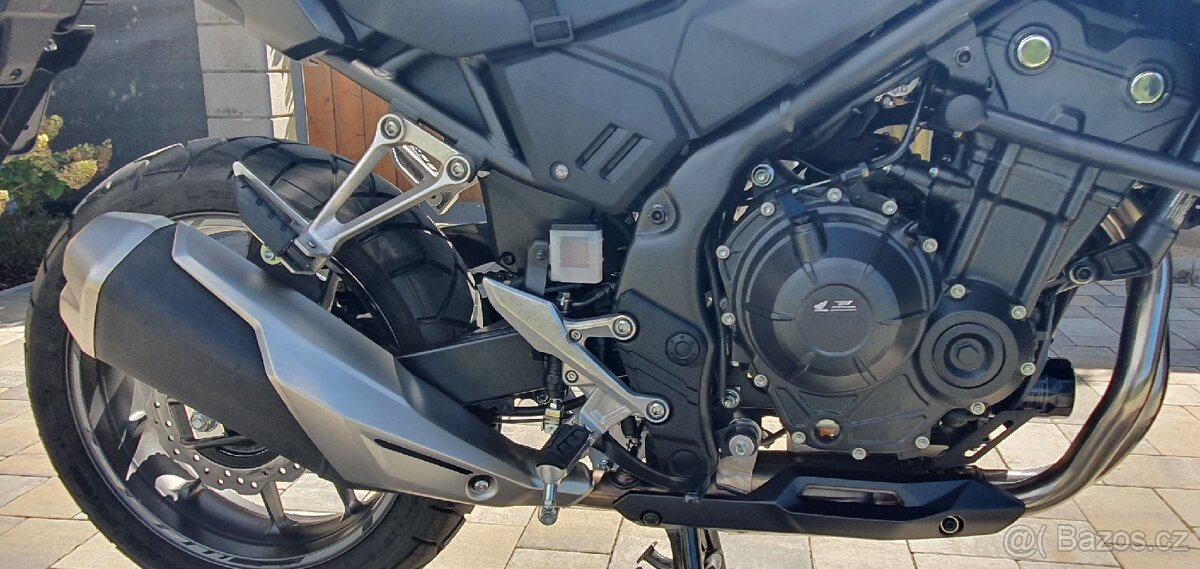 Honda NX 500, 2026 - 13