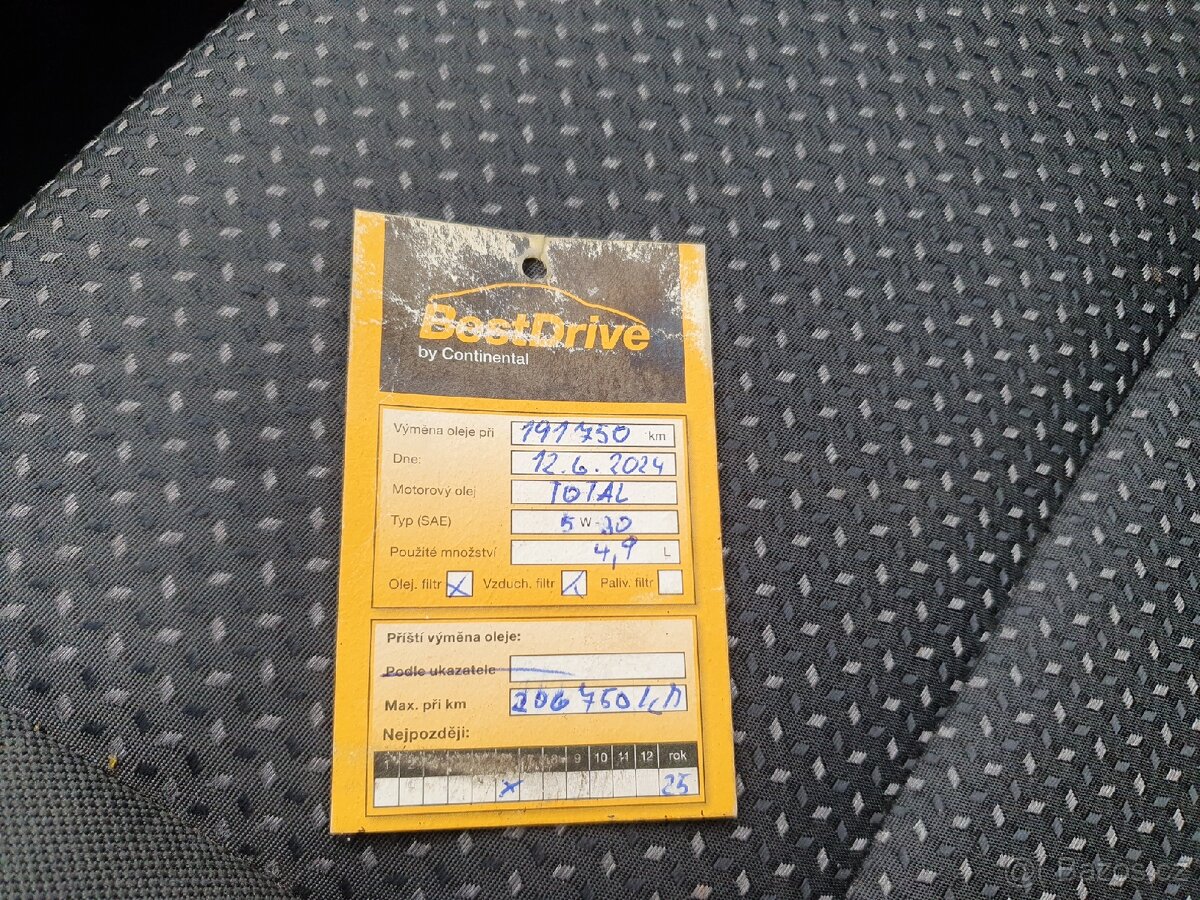 Hyundai I30 CW 1.6crdi COMBI 66KW r.v. 2010 - 13