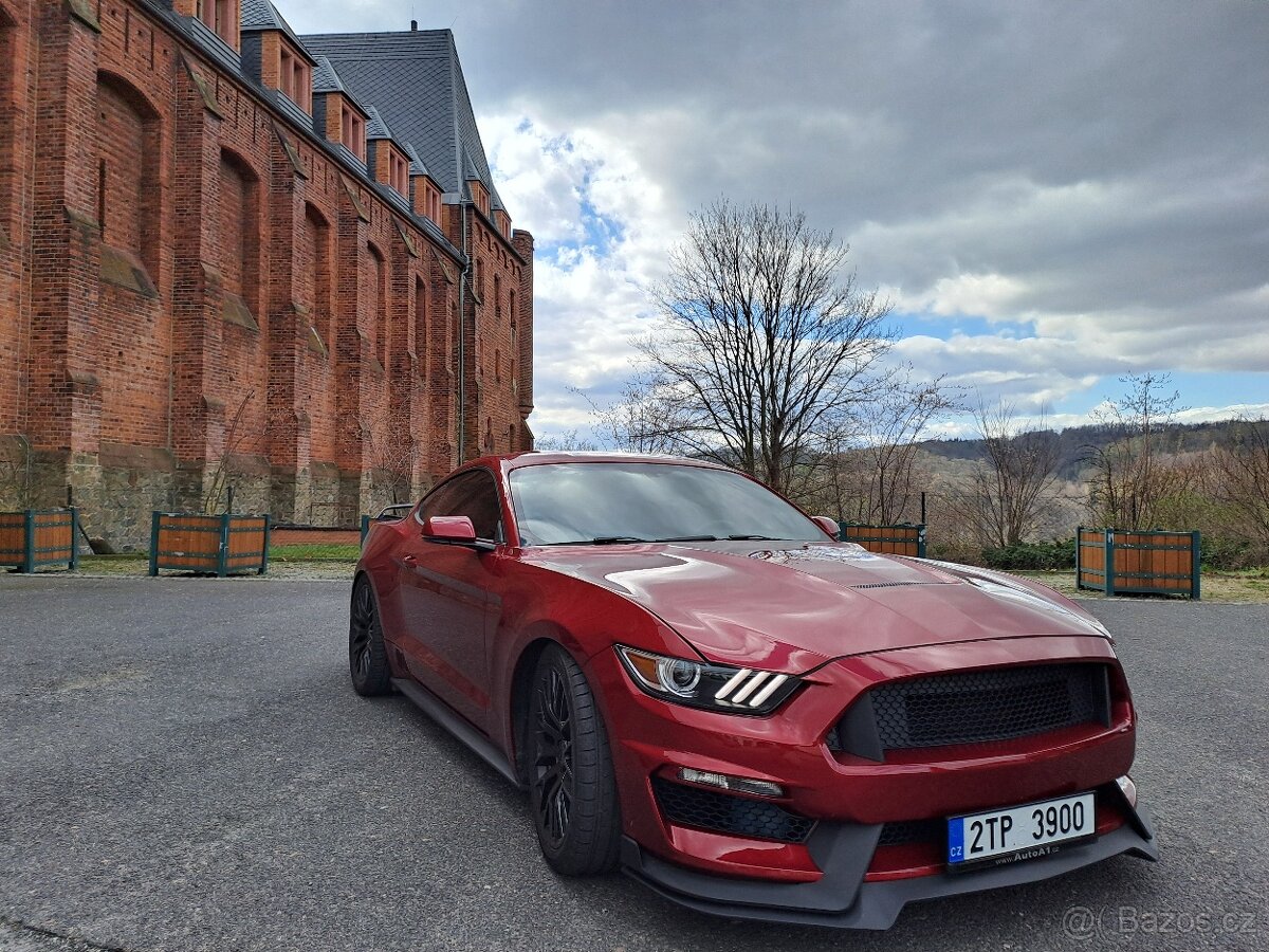 Ford Mustang GT sleva 25% - 13