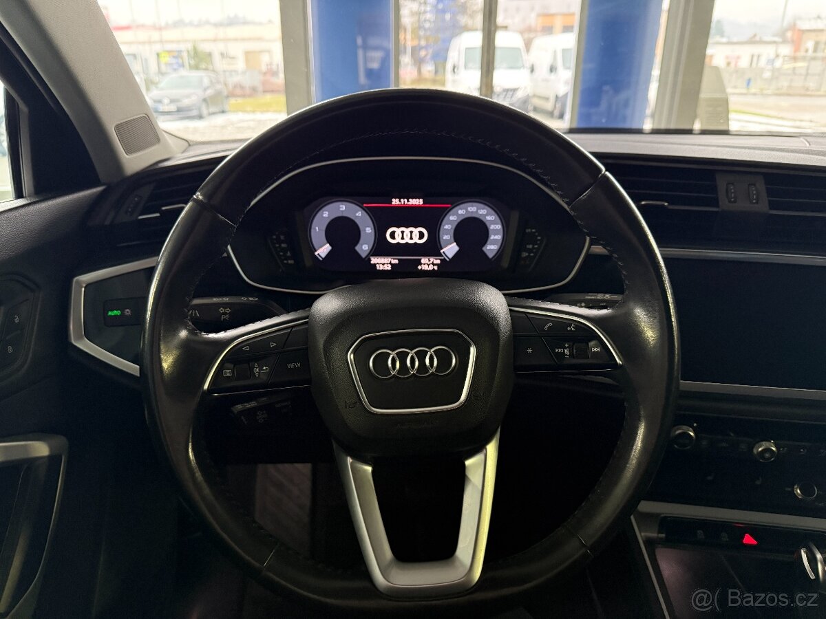 Audi Q3 2,0 TDI 110kW,SERVISKA - 13