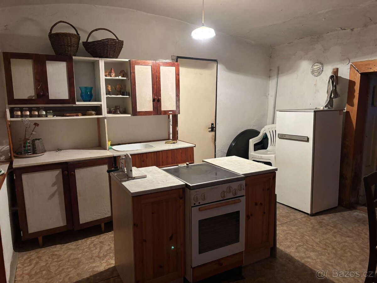 Babice (Buřenice) - chalupa 3+1 350m2 - 13