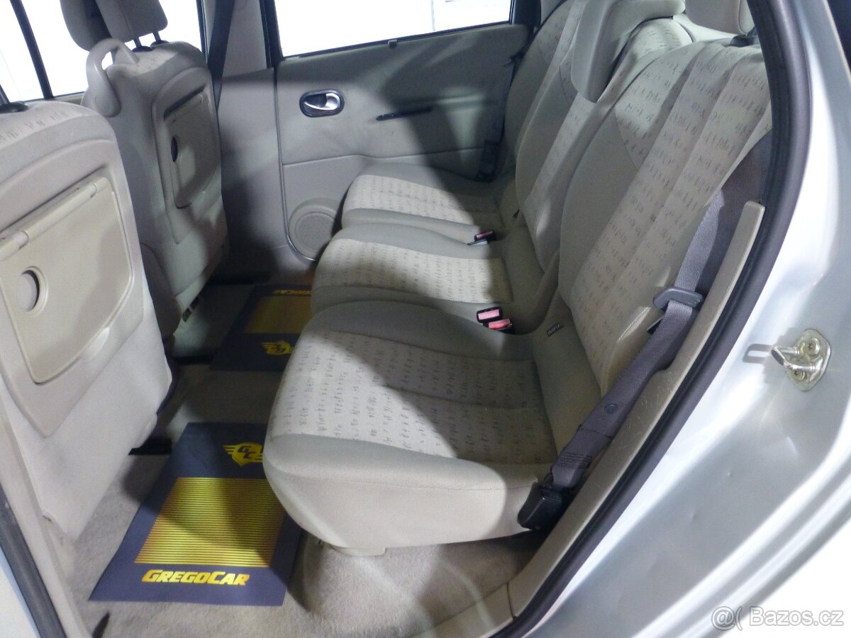 Renault Scénic 1,6 16V DIGIKLIMA - 13