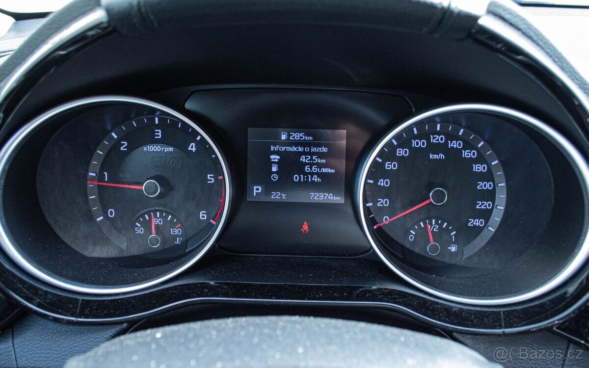Kia Ceed SW 1.6 CRDi 136k Gold A/T - 13
