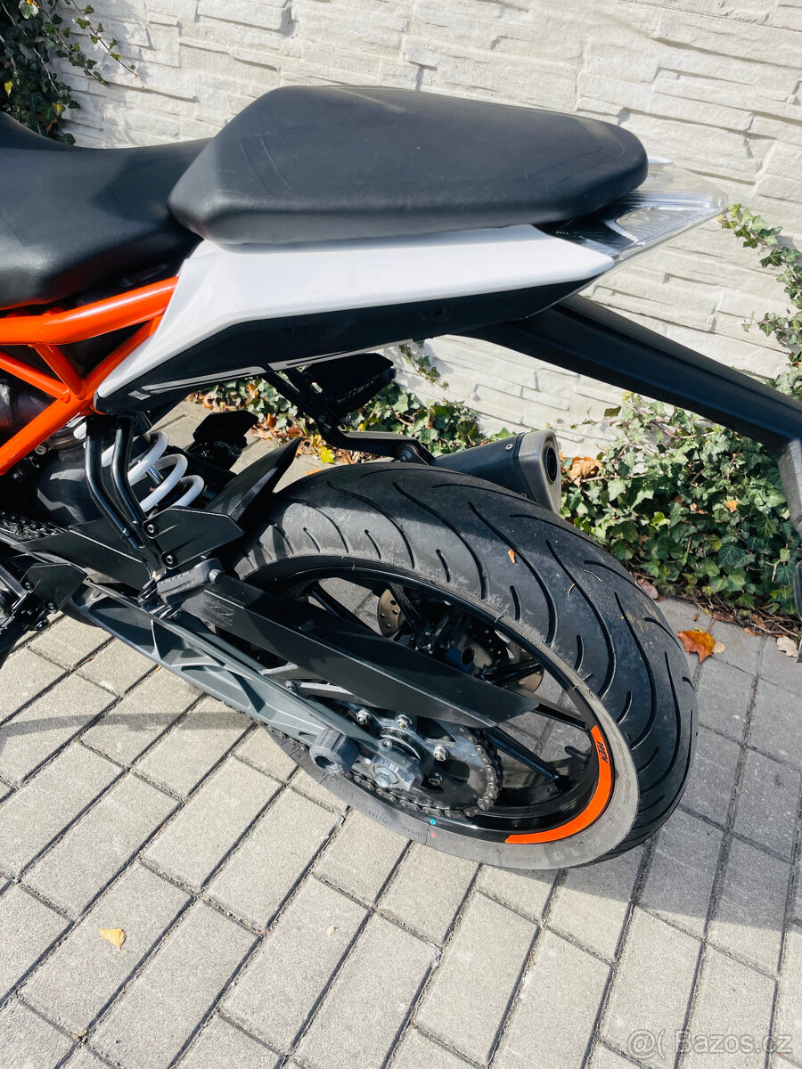 KTM Duke 125 r.v.2018 najeto 21tis km - 13