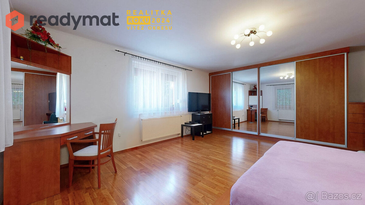 Prodej rodinného domu 6+kk, Loděnice - 13