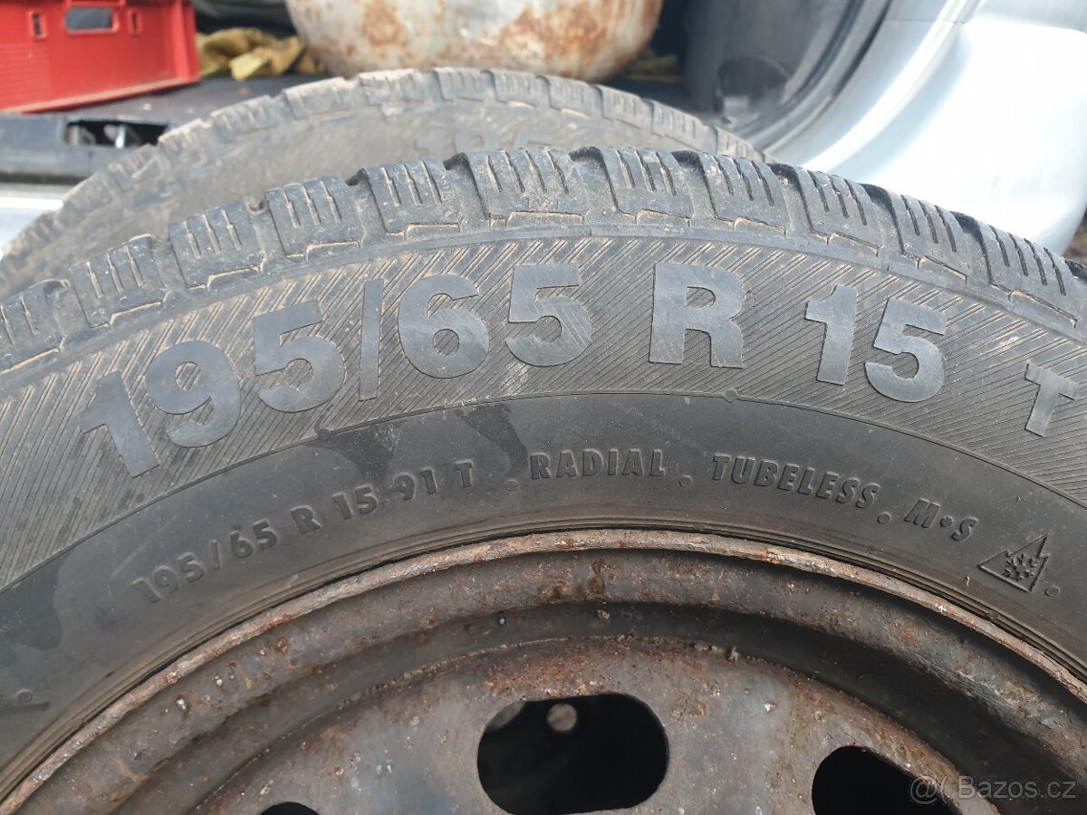 Barum R15 octavia - 13