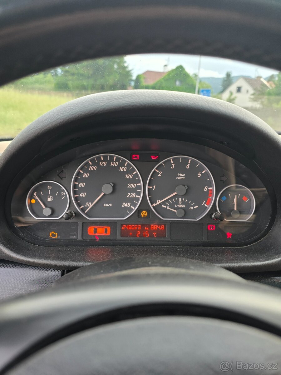 Bmw e46 330ci - 13
