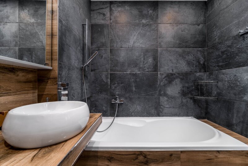 Prodej luxusního bytu 2kk (2+1) po kompletní rekonstrukci, v - 13