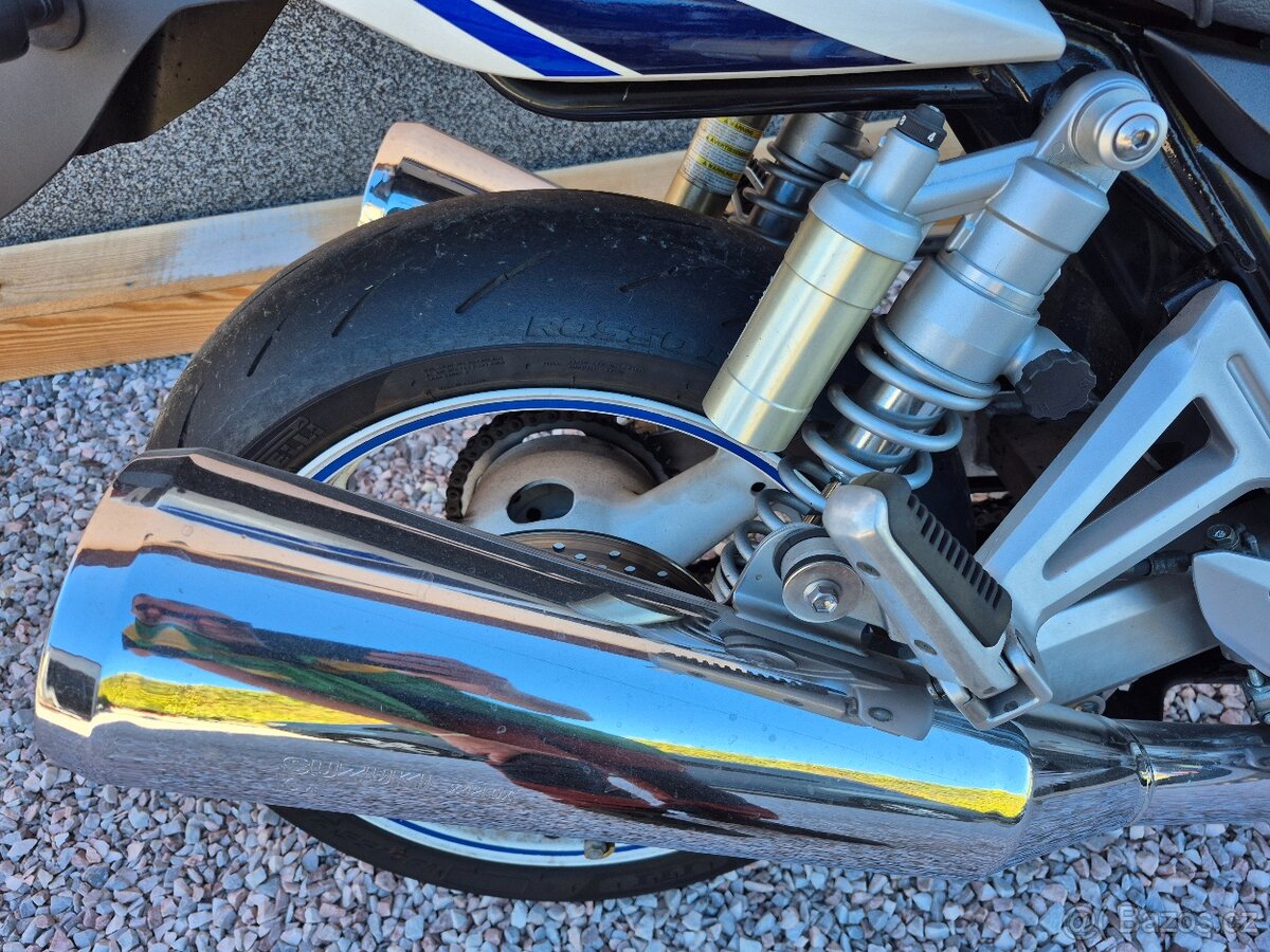 Suzuki GSX1400 - 13