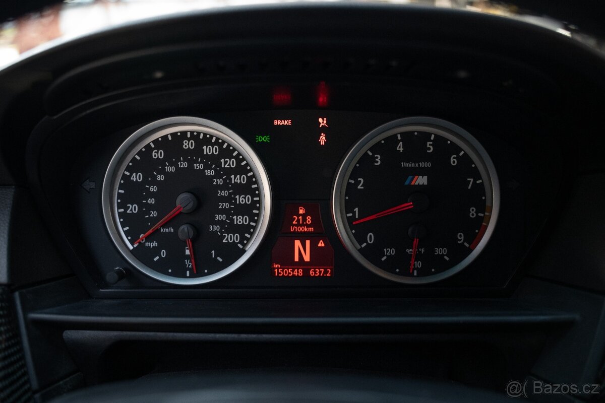 BMW M5 E60 V10 - 13