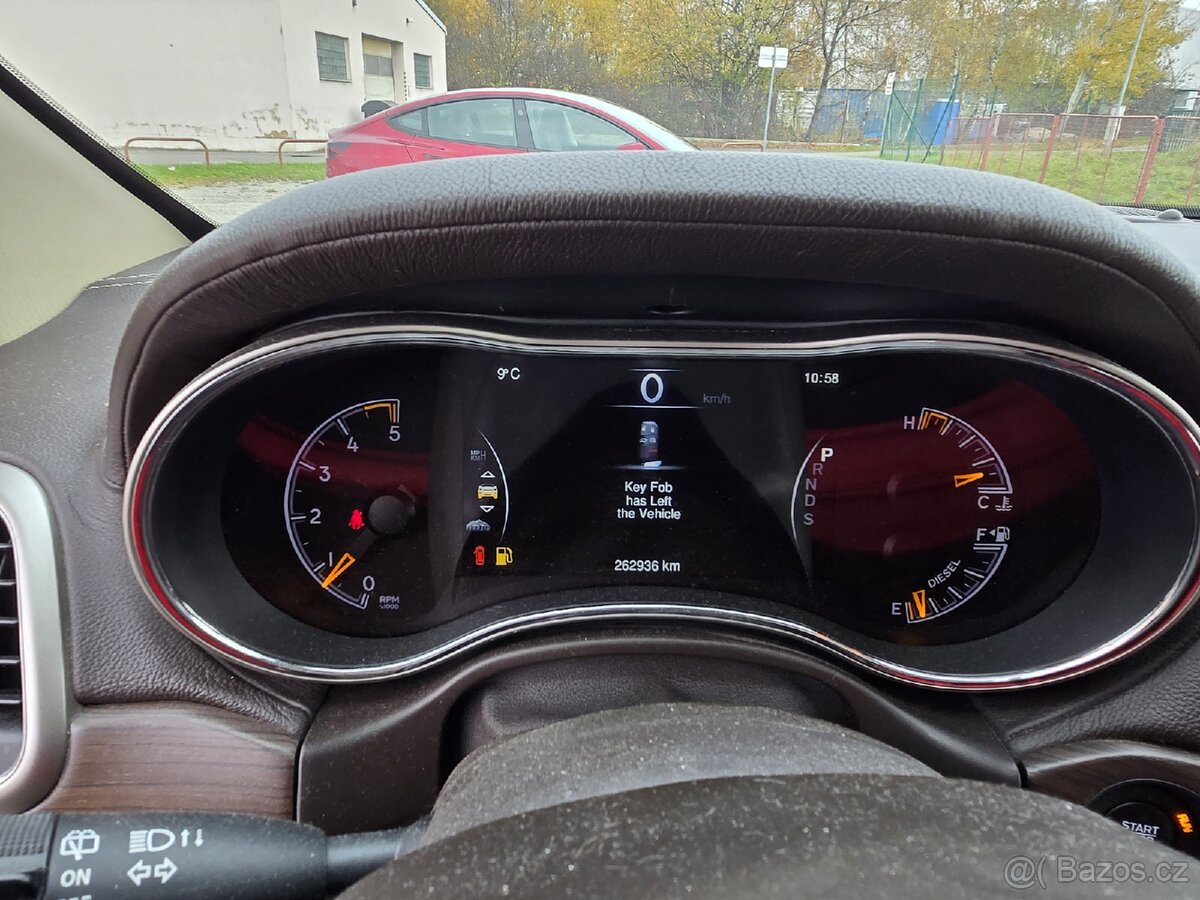 Jeep Grand Cherokee Overland 3.0 CRDi, 184kw, rok 2014 - 13