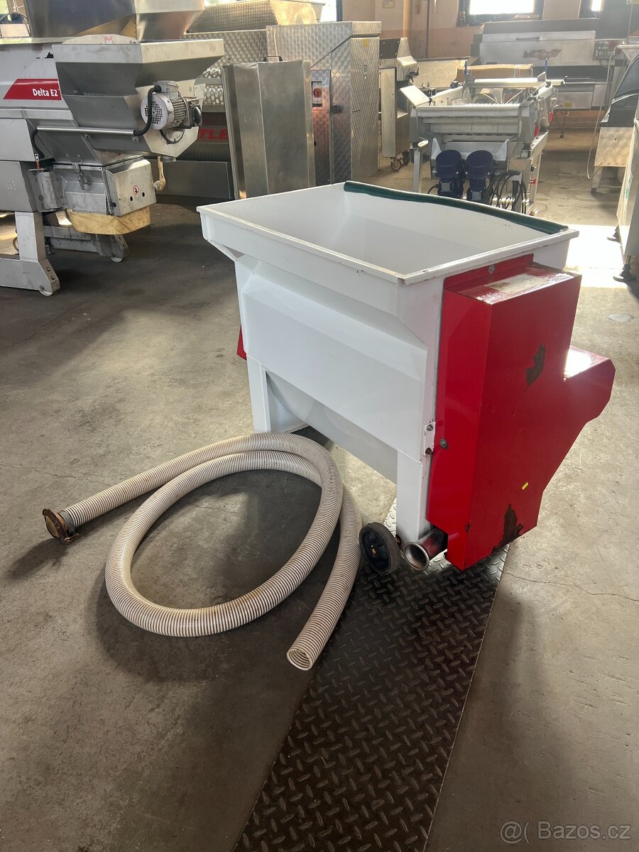 VIBRAČNÍ STŮL S TŘÍDÍCÍMI LIŠTAMI- AMOS INDUSTRIE - 13