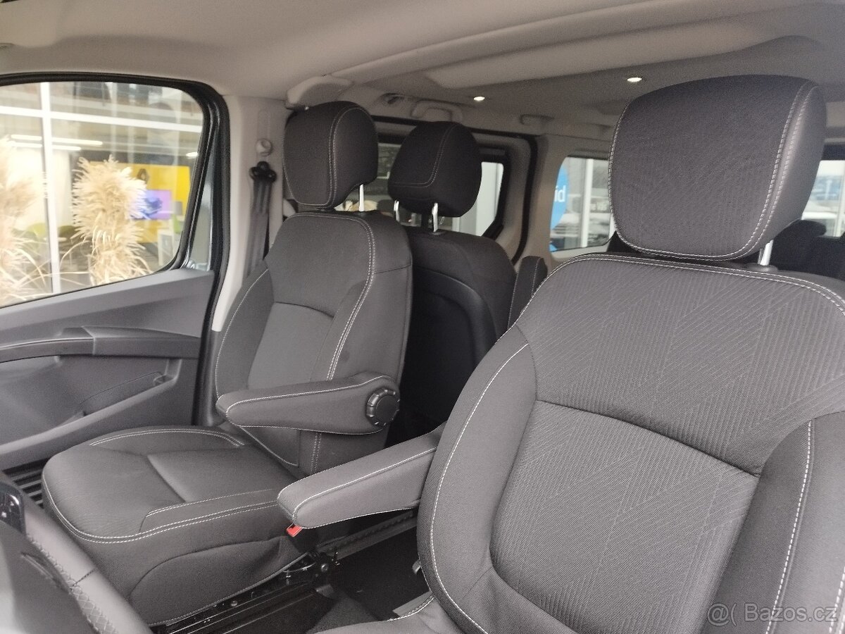 2025 Renault Trafic SpaceClass automat, Escapade. - 13