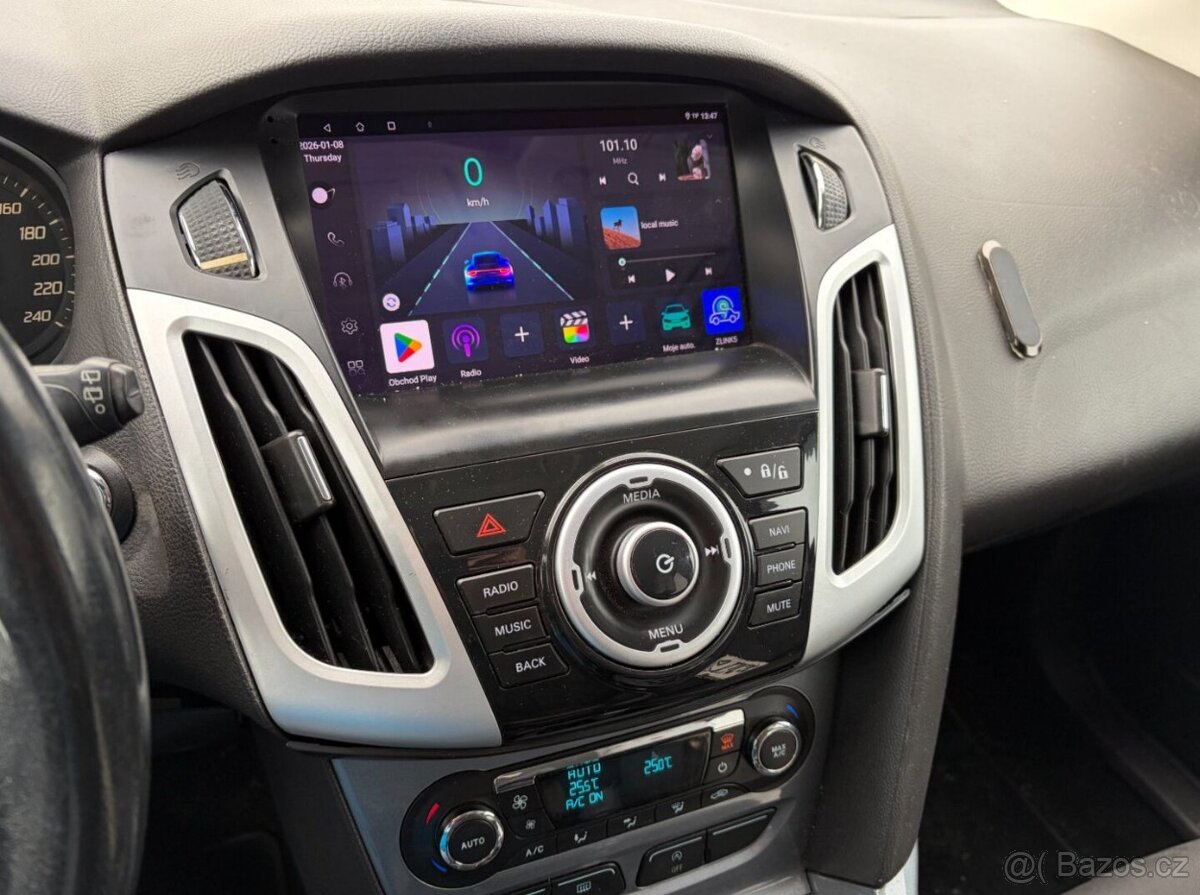 Ford Focus 1.6 EB 110kw TOP VÝBAVA - 13