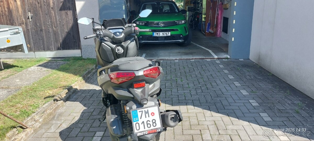 yamaha x max 125 - 13
