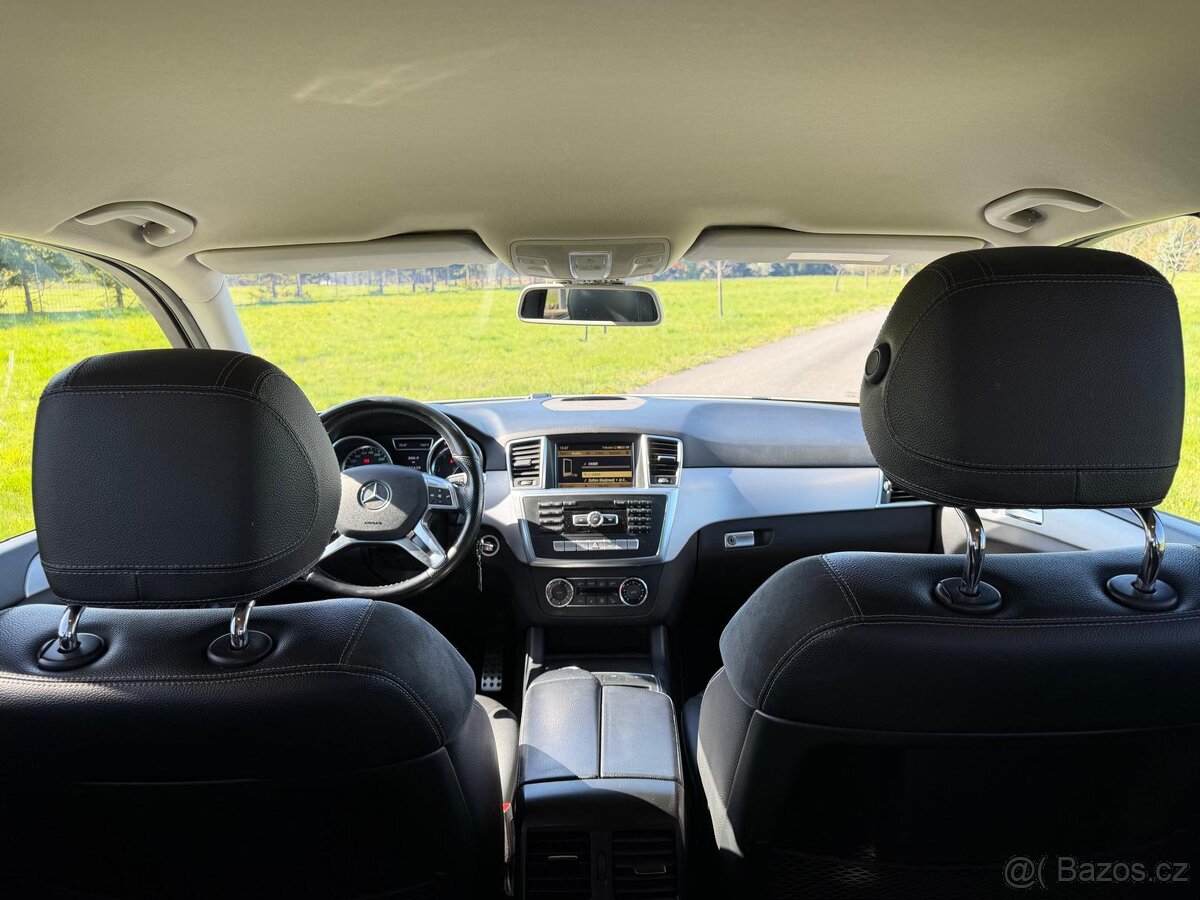 Mercedes-Benz ML 250 d - 13