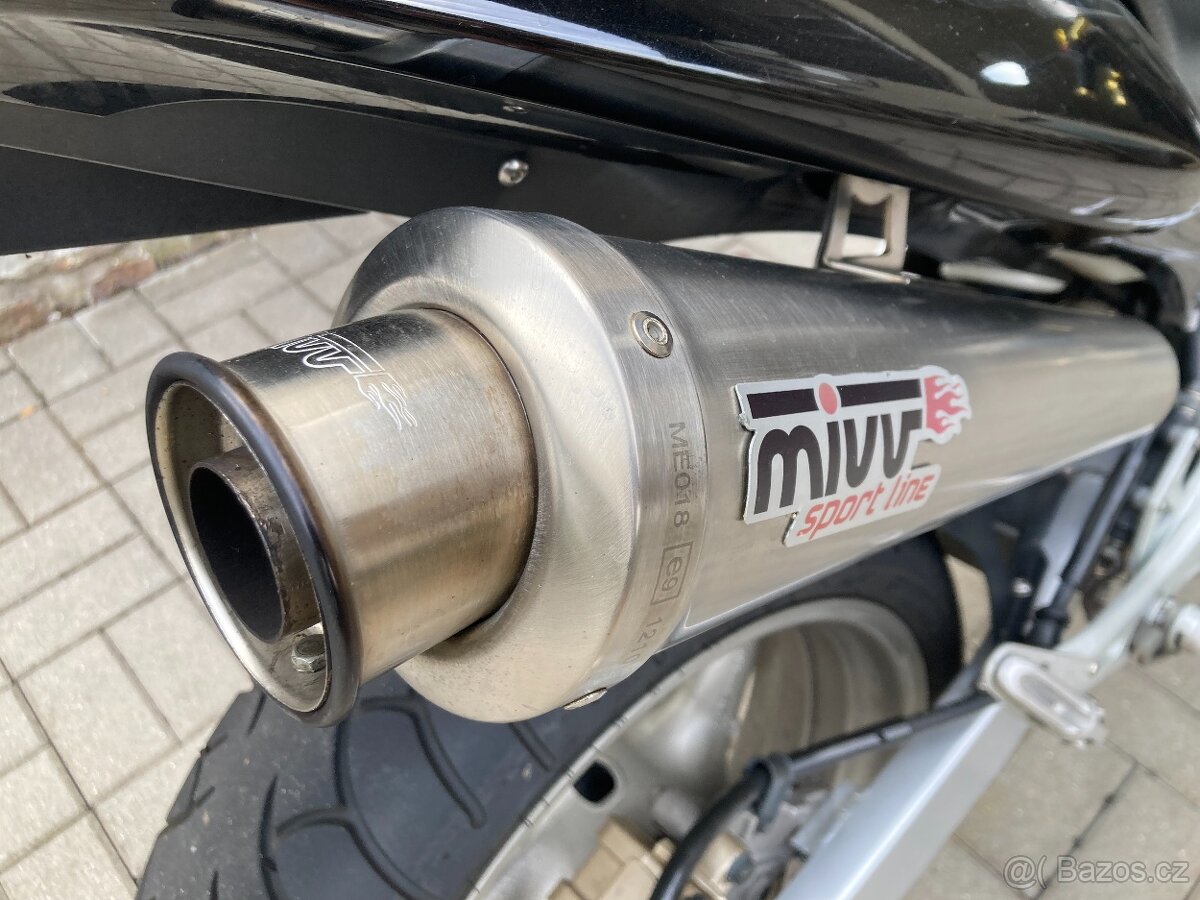 Honda CB 600F Hornet - 13