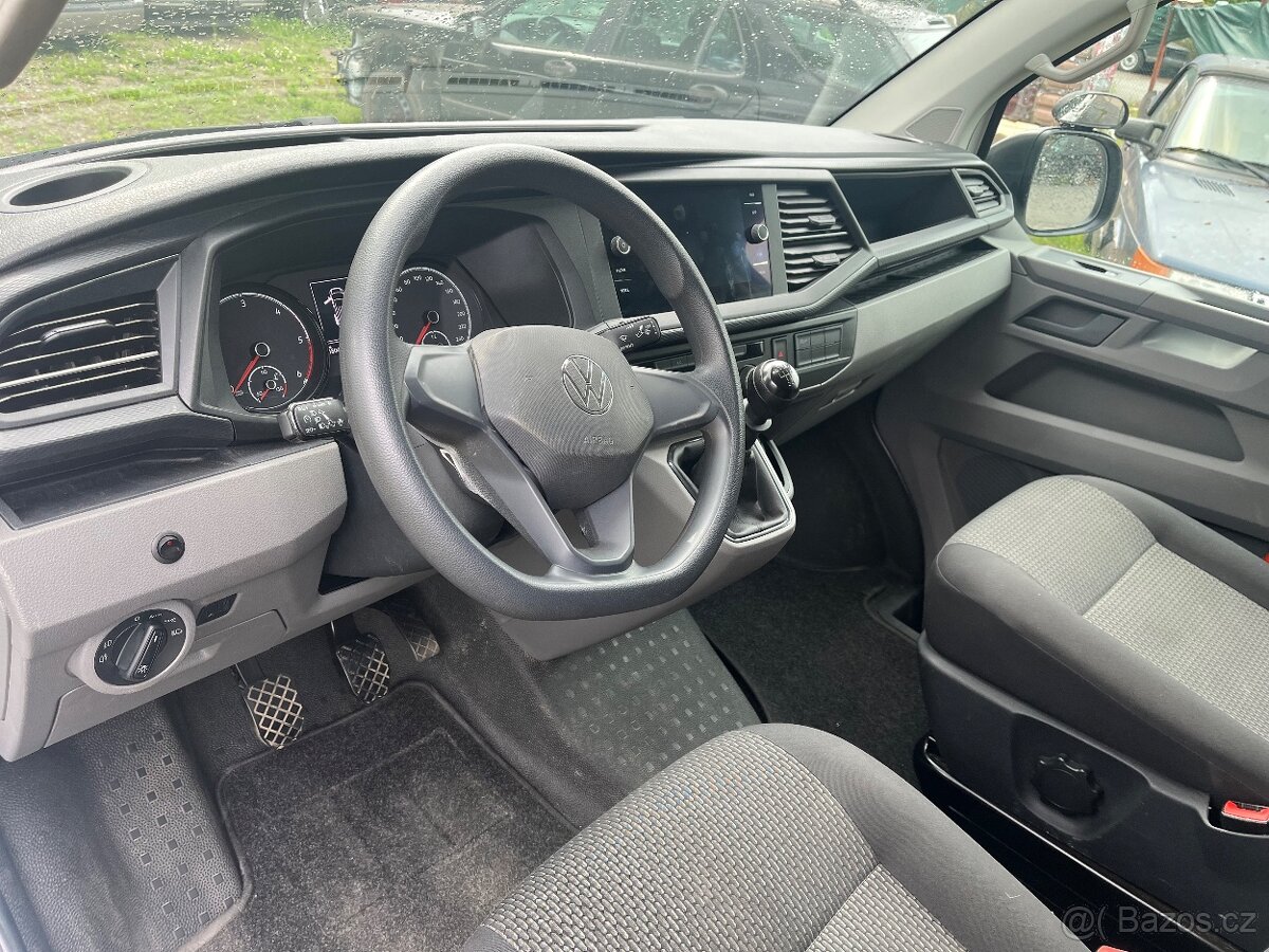 Vw transportér T6.1,R.v 21,2x boční dveře, 179 tis km - 13