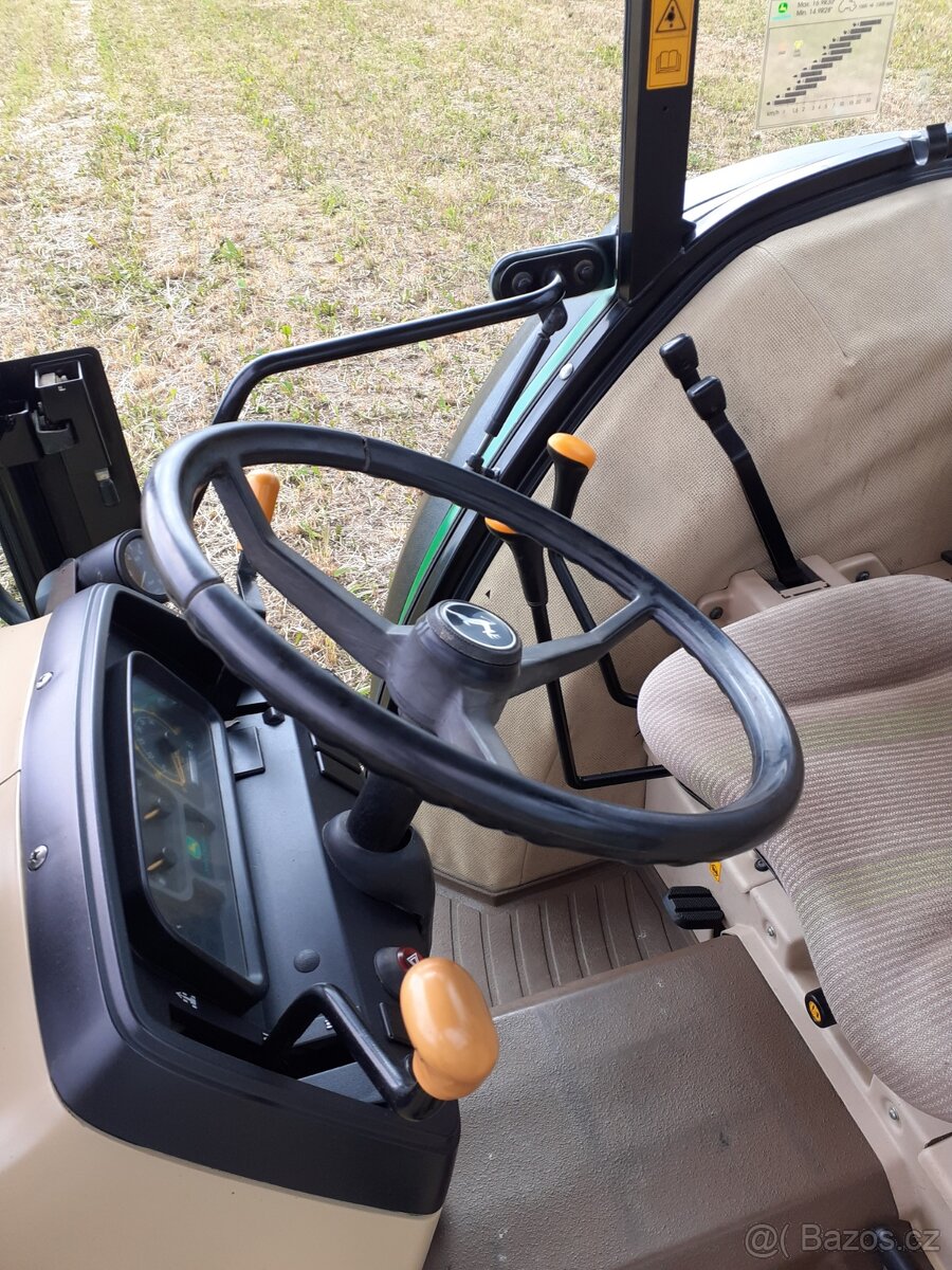 Prodám kolový traktor John Deere 5410 - 13
