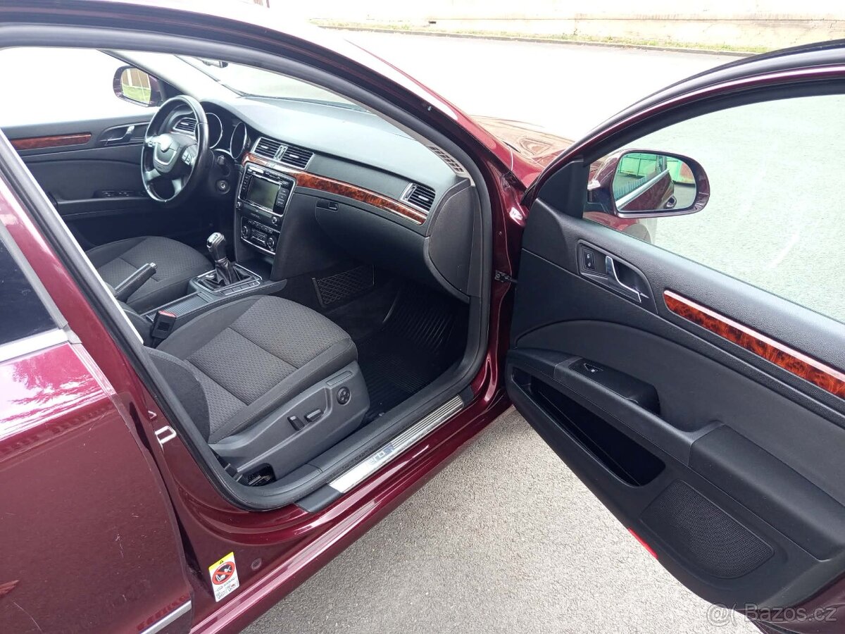 Škoda Superb 1.8 TSI - 13