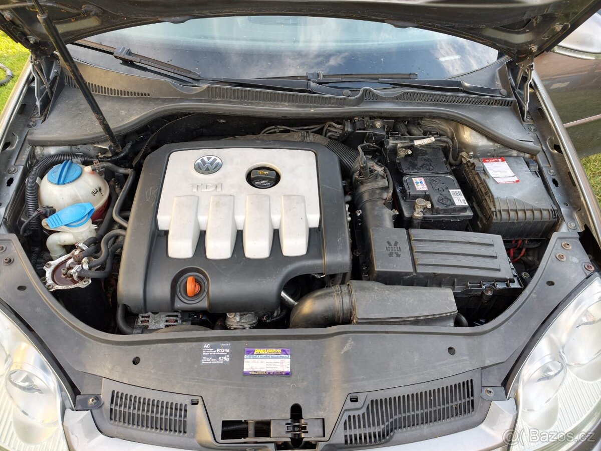 Volkswagen Golf 5, 2.0tdi 103kw - 13