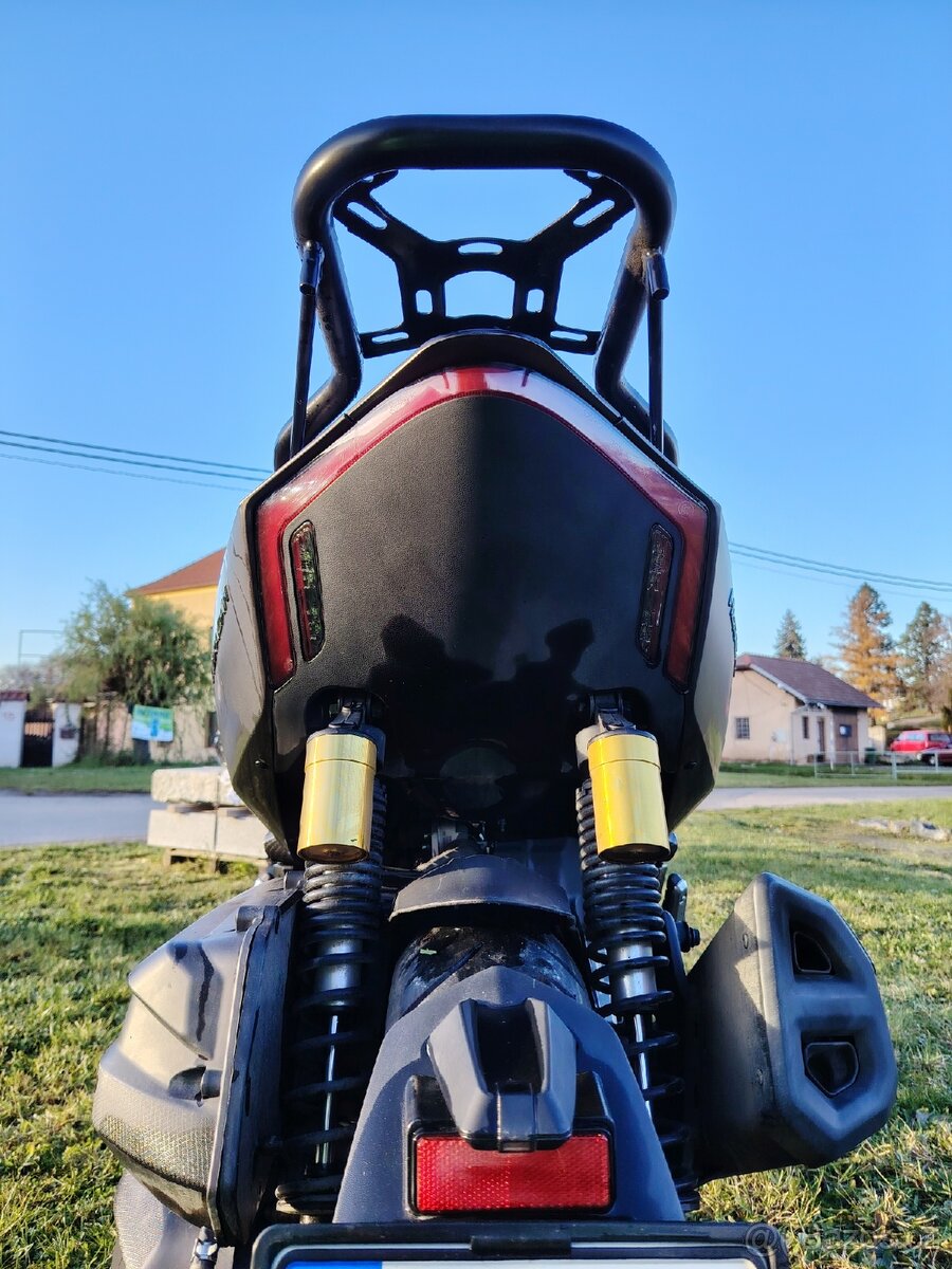 Skútr CLS Huracan 125 ODPOČET DPH - 13