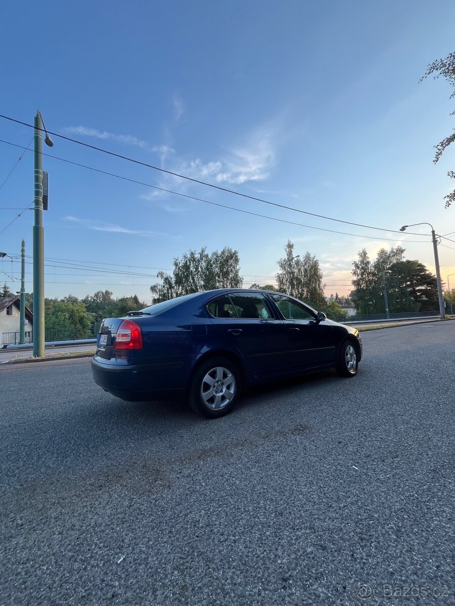 Skoda Oktavia 1.6 mpi - 13