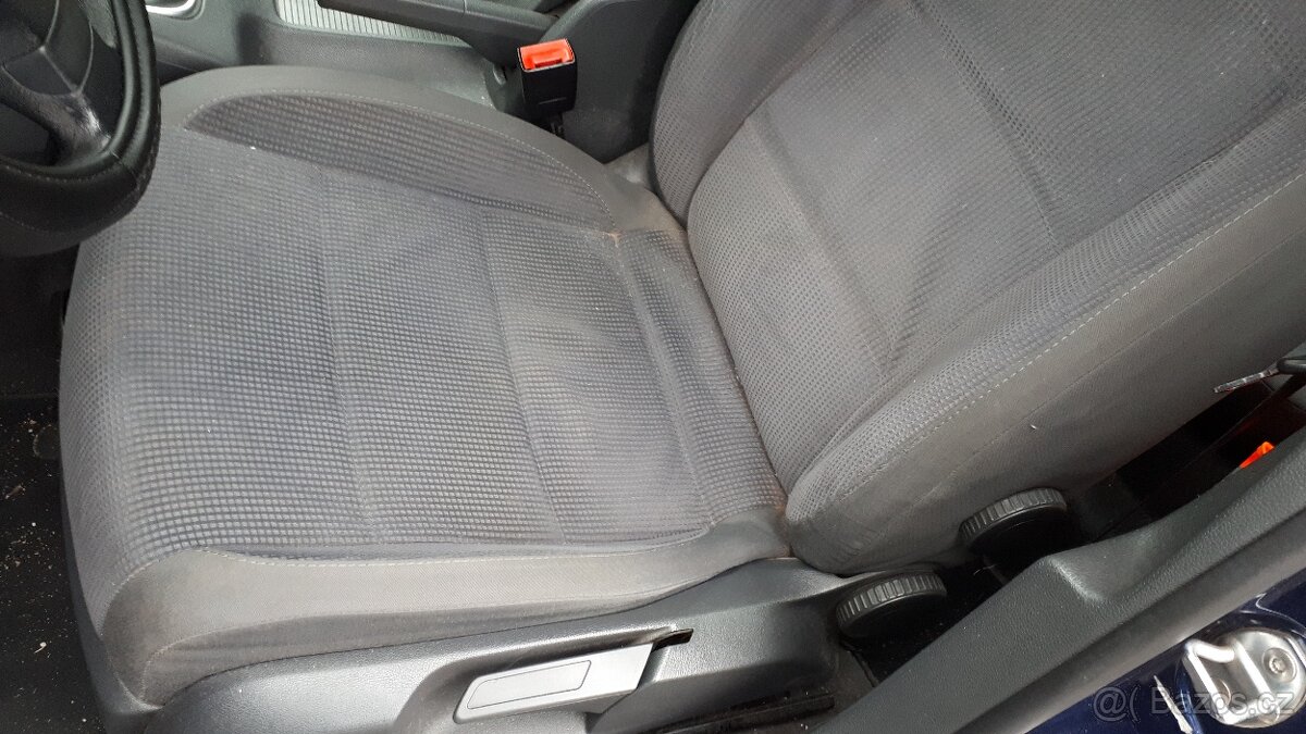 Volkswagen Jetta 1.9Tdi 77kw - 13