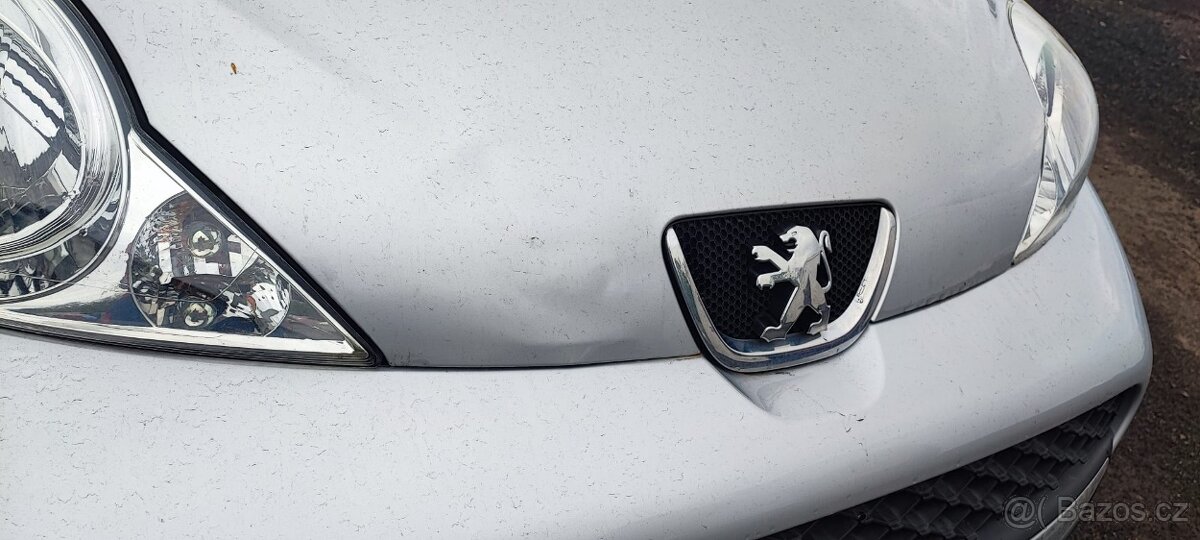 Peugeot 107 1.0 - 13