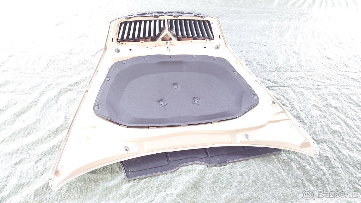 Škoda Octavia 2 - Kapota zlatá LF1U - 13