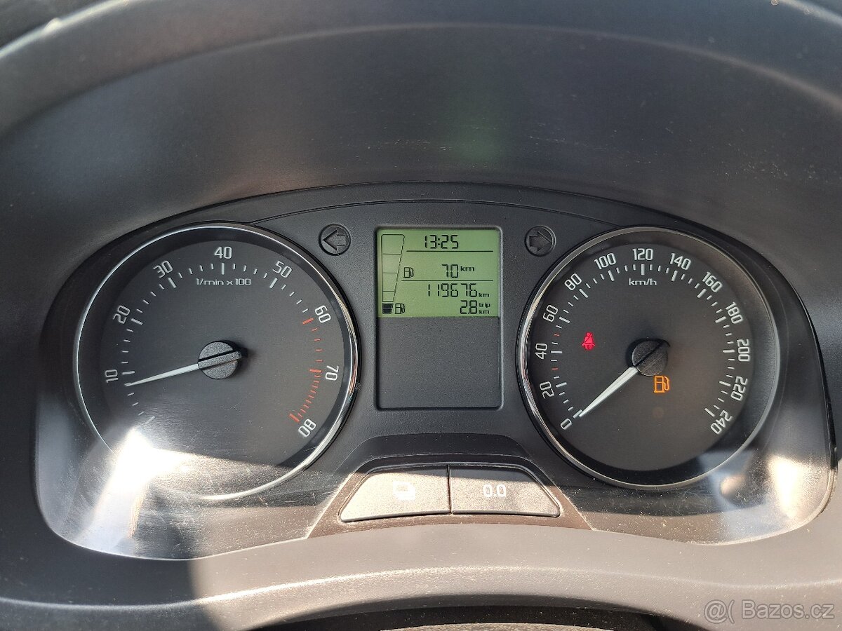 Škoda Fabia 1.2Tsi Ambiente Combi - 13